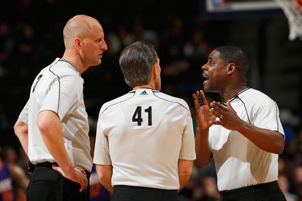 NBA裁判