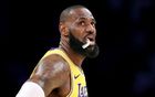 16日<a href=https://www.wuyouliuxue.com/lanqiu/ target=_blank class=infotextkey>NBA</a>展望：詹皇或复出战西部强队，克莱归队再战<a href=https://www.wuyouliuxue.com/temp/jinzhouyongshi target=_blank class=infotextkey>勇士</a>。